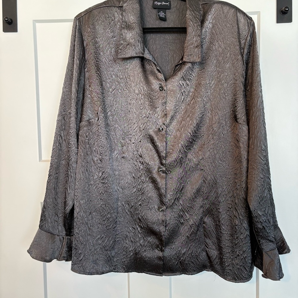 Maggie Barnes Gray Button Down Shirt